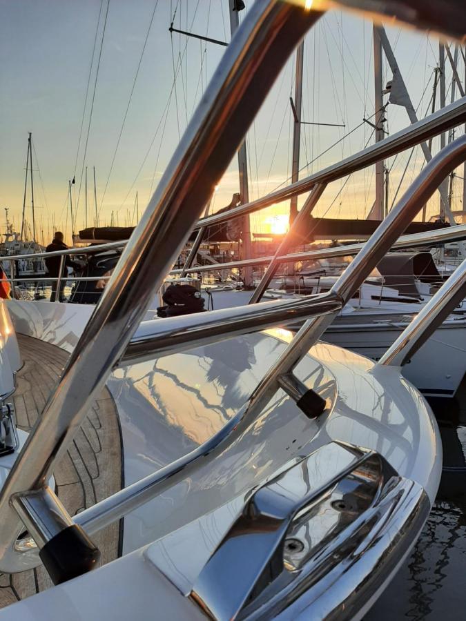 Penthouse Ferienwohnung Auszeit, Gerne Mit Hund, Wlan Inkl. Laboe Εξωτερικό φωτογραφία